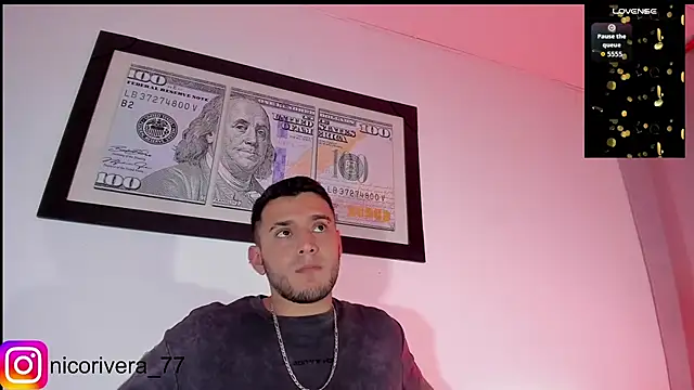 Živý XXX chat nico_rivera