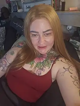 emobarbiedoll's Webcam Show