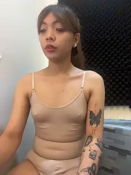 bigcock_sassy69 Pertunjukan Webcam