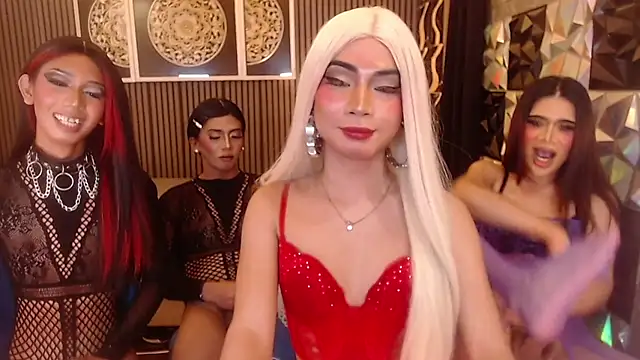 AudreyMilesTrans Chat XXX in diretta