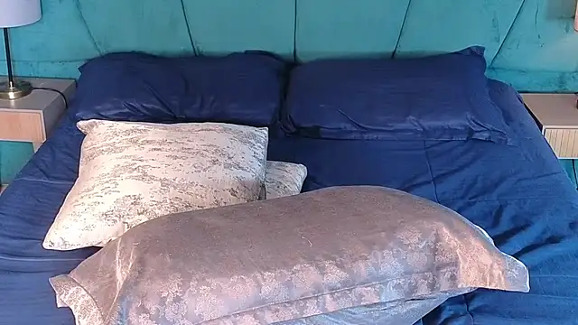 Aaron_Eze Adlı Modelin Canlı XXX Sohbeti