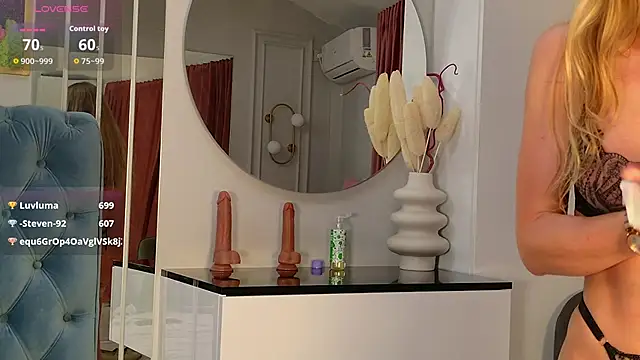 SiennaPierce 라이브 XXX 채팅