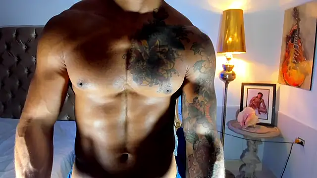 XXX chat uživo modela antonio__444