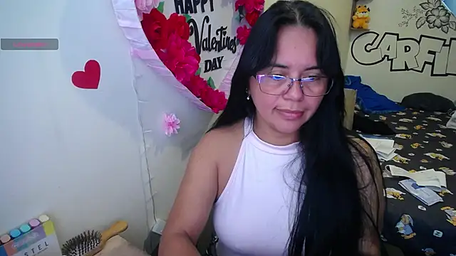 Chat +18 de Miss__kendra_ ao vivo