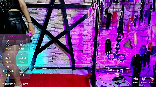 Webkamerová show Caroline_bdsm