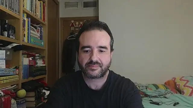 curiosillo83's Live XXX Chat
