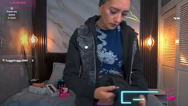 Chat XXX en directo de Dark_Dominika