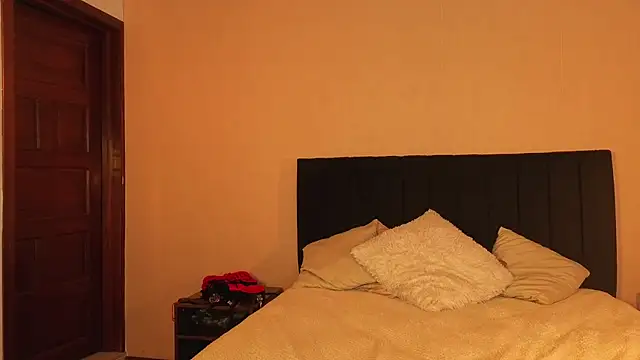 Živý XXX chat EmiGomez_