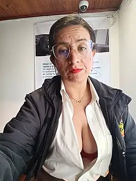 Sembang XXX Secara Langsung Valentina--1