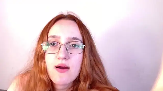 miay_here_'s Live XXX Chat