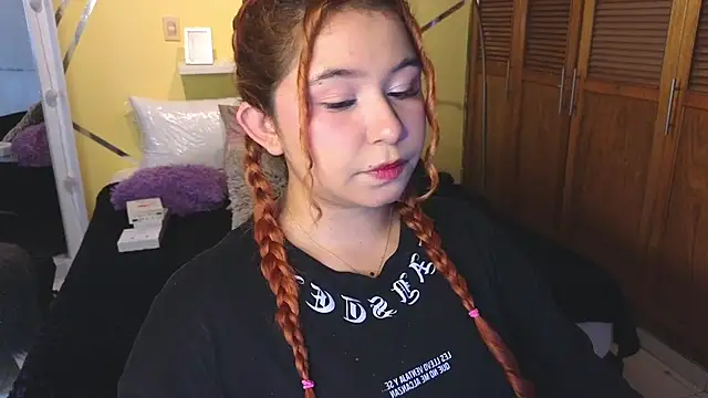 Živý XXX chat attenea_cutte