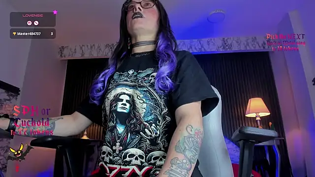 Živý XXX chat EvangelineJoness