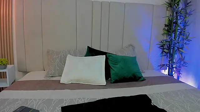 Victoria_Rosee 现场XXX聊天