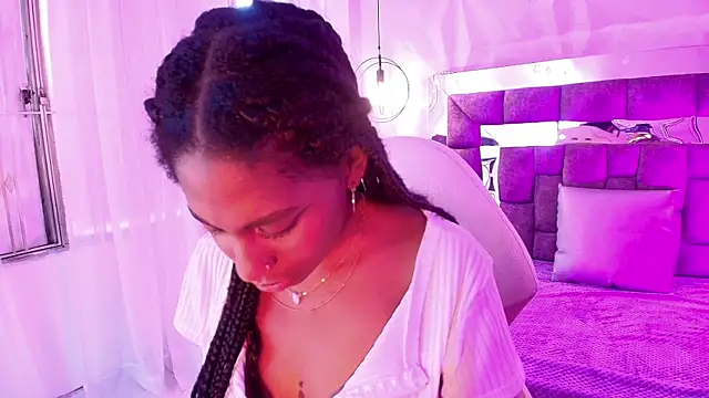 Queen_perla_ – Live XXX-chat