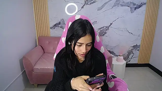 Czat XXX na żywo – HotStreawberry_ch