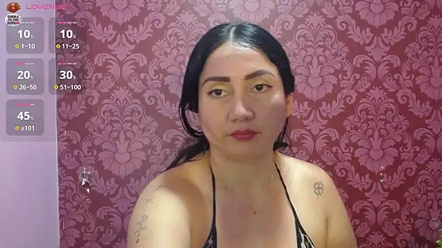 juliana_diaz Chat XXX live