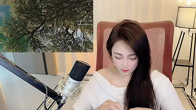 Daisy-77 现场XXX聊天