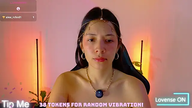 แชท XXX สดของ Sarasavage
