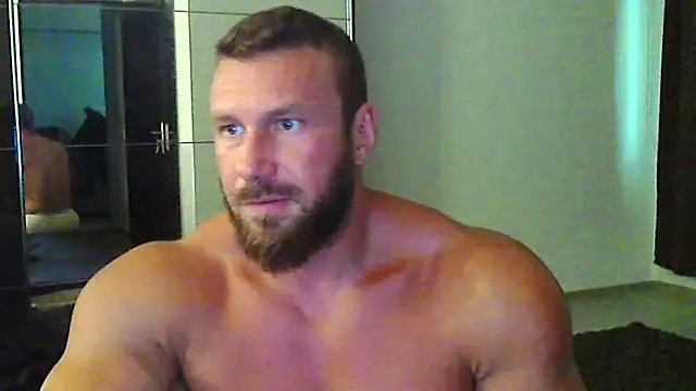 muscularkevin webkamerás műsora
