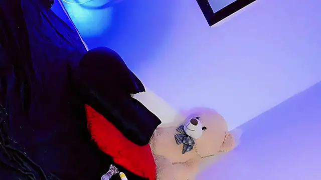 daniela_dolls Adlı Modelin Web Kamerası Şovu