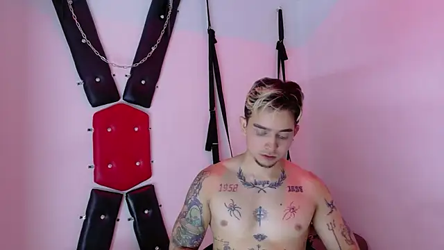 Онлайн чат XXX AliceandMax
