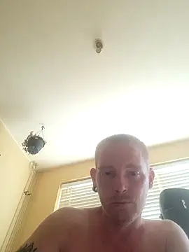 piercingpikn Live XXX chat