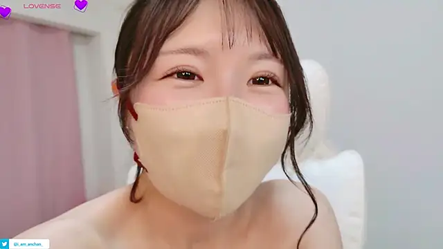 Živý XXX chat anchan_