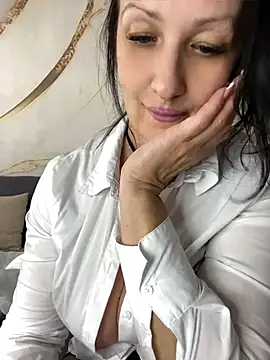 Show modela AnnaGrei na web-kameri