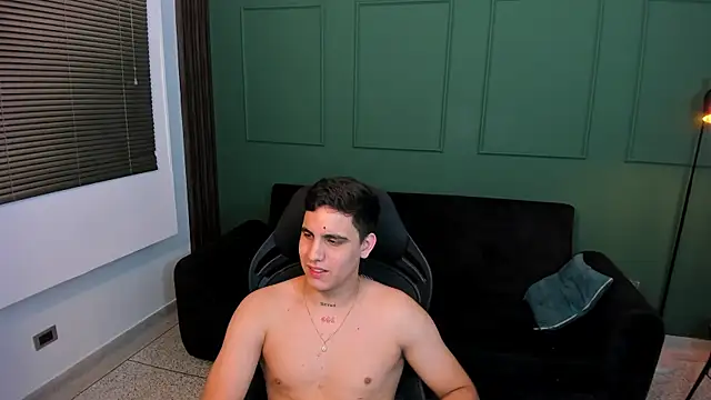 Party_BoysW Webcamshow