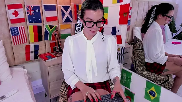 DinahCarter 现场XXX聊天