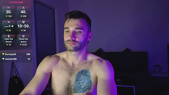 XXX chat uživo modela DaddySlava