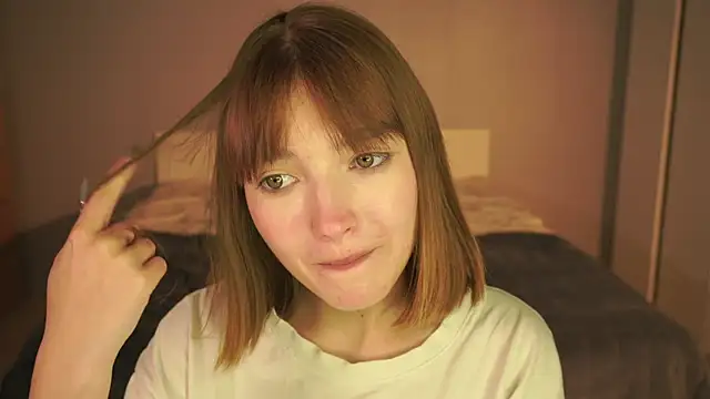 Leyla_crsh élő XXX-chatje