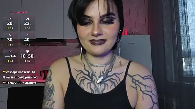 IntrigueYourDay – Live XXX-chat