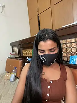 its_ur_flora's Webcam Show