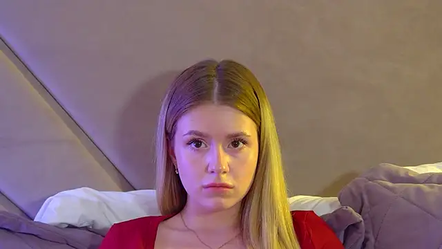 MilanaBalmain Chat XXX live