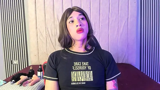 tammy_bensom1 Adlı Modelin Web Kamerası Şovu
