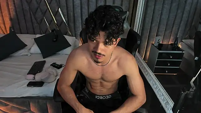 Show de webcam de NicolaiKarav