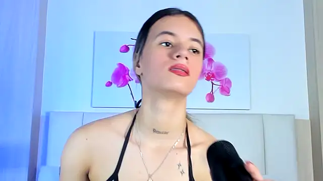 JuliaColemann's Live XXX Chat