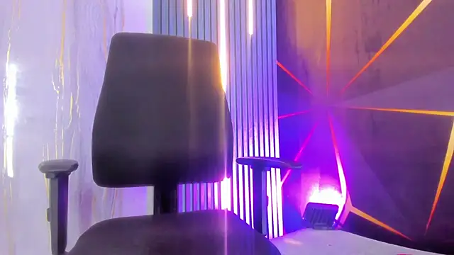 Miss_Isa_ Chat XXX live