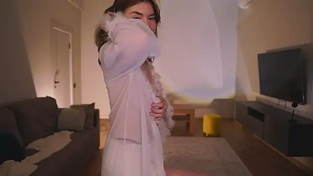 AdaBell Adlı Modelin Canlı XXX Sohbeti