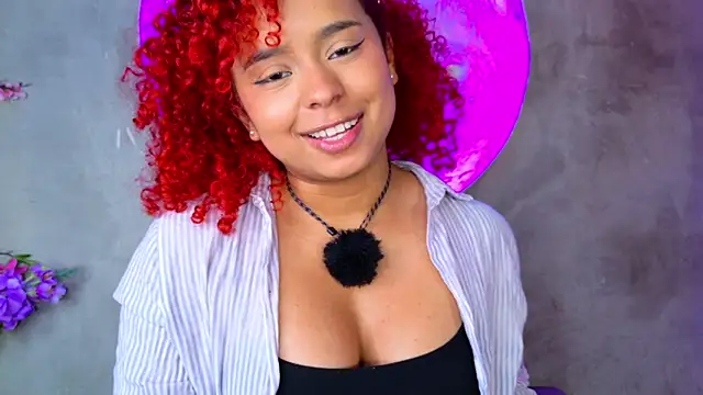 Živý XXX chat lara_curly
