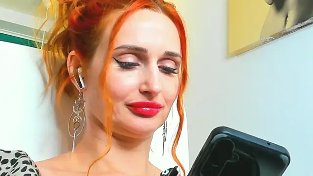 צ'אט XXX בשידור חי של Red_Fairy_