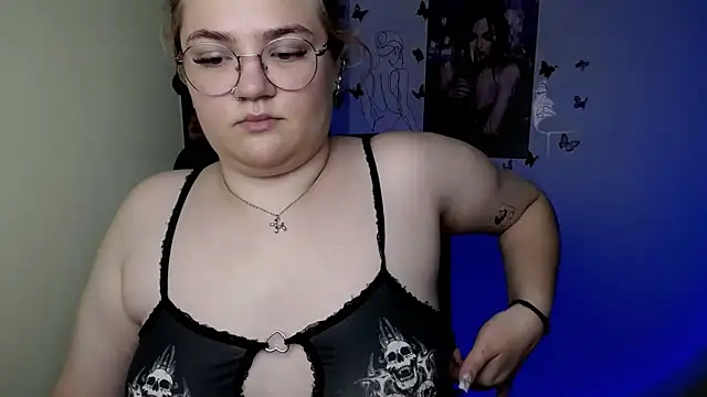 RinaRiii Live XXX-chat