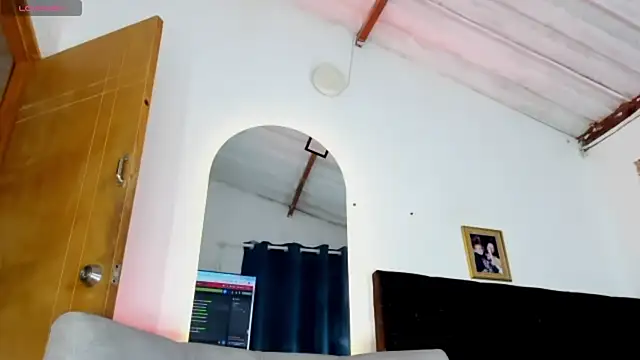 lyan_77n Webbikameraesitys
