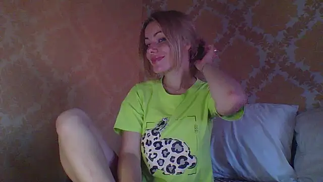 XXX chat uživo modela Softy_Aura_