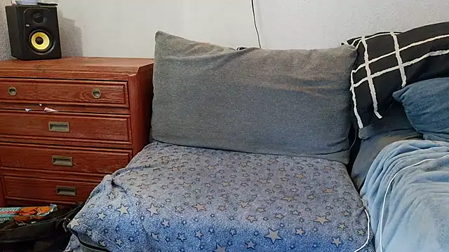 pyrowuff Webcam Show