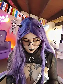 צ'אט XXX בשידור חי של LilithDark666