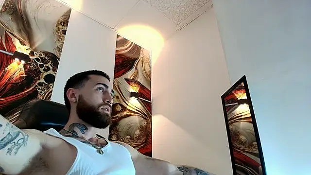 Luke_davis01 Show in webcam