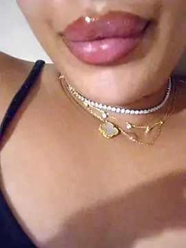 Sexlove1xo Adlı Modelin Web Kamerası Şovu