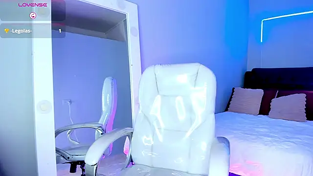 Онлайн чат XXX Alex_cute77